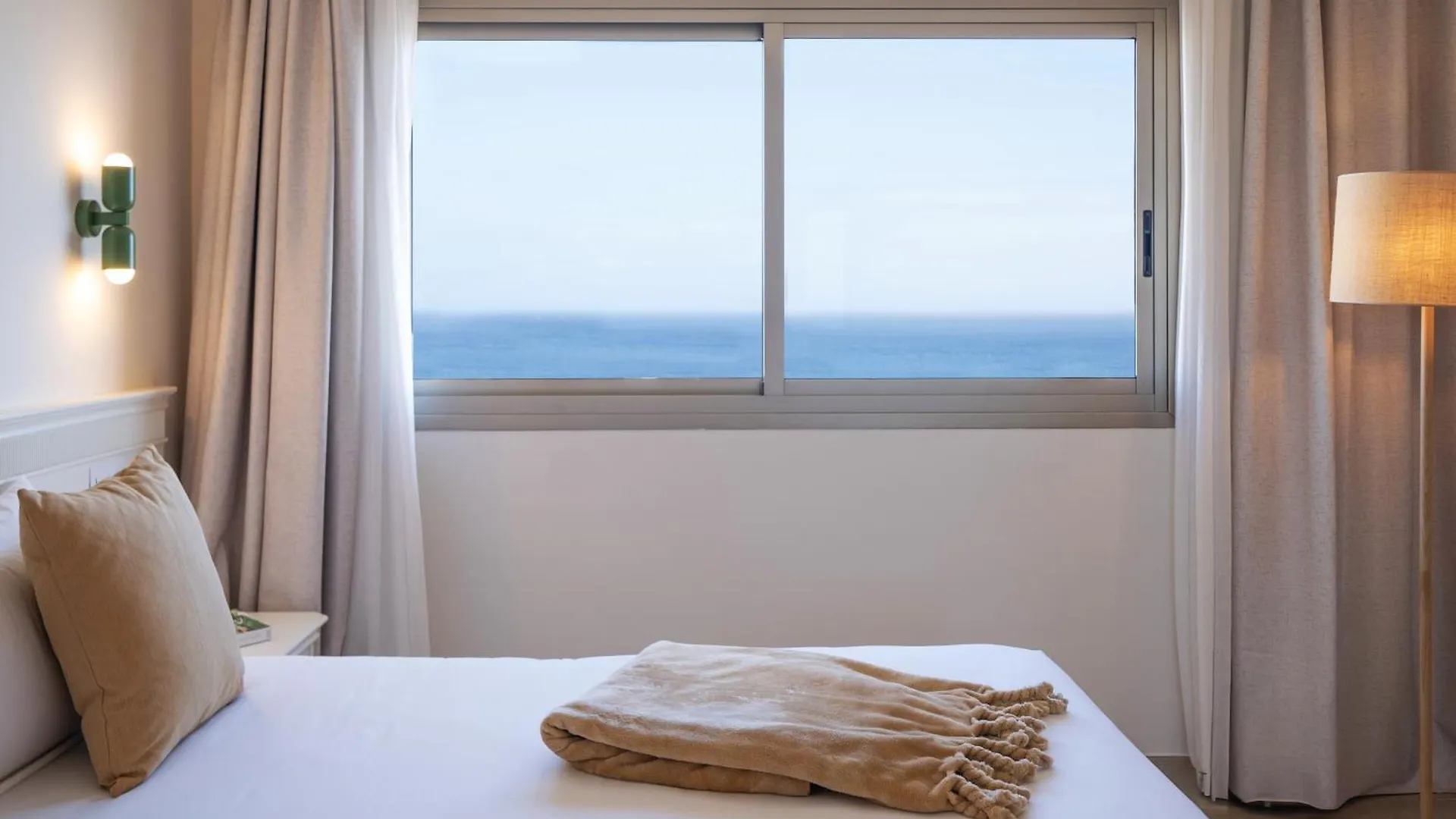 ****  فندق إيبيروستر بلايا جافيوتاس بارك - شامل الكل Playa Jandia إسبانيا